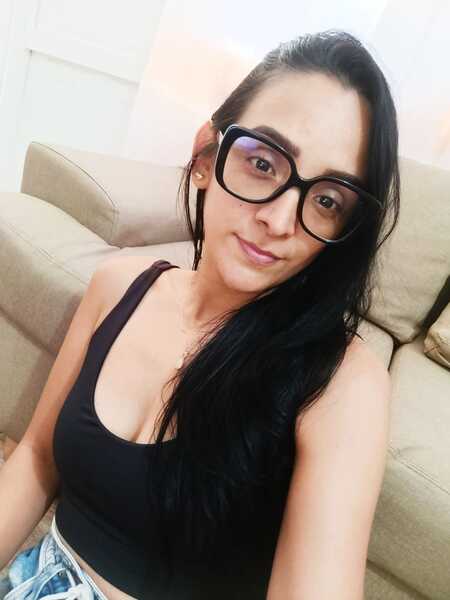ariiagnagrande18's profile picture