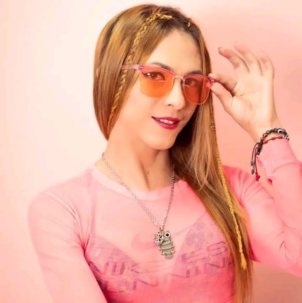 laurasensation6