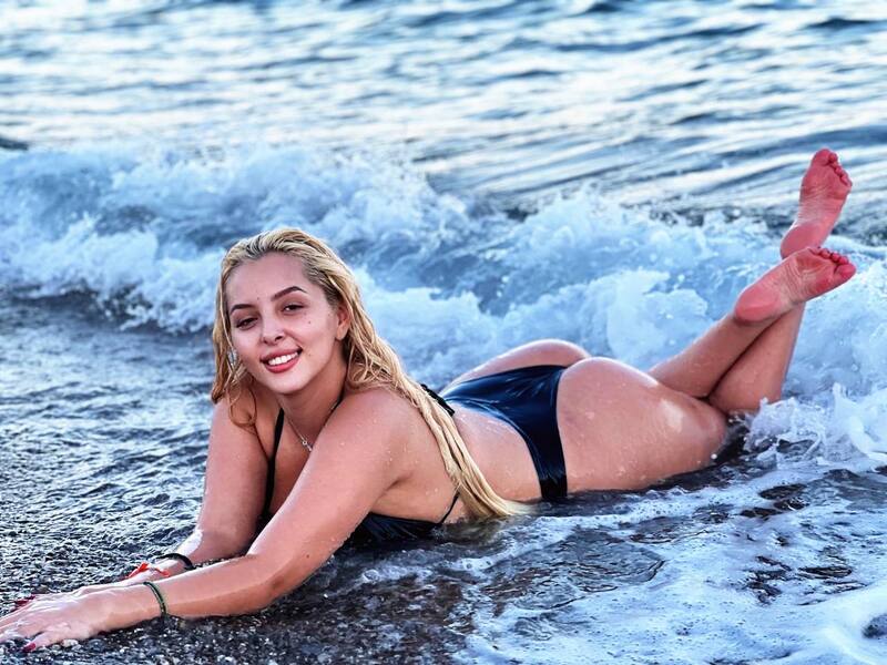 victoriamorrone's profile picture