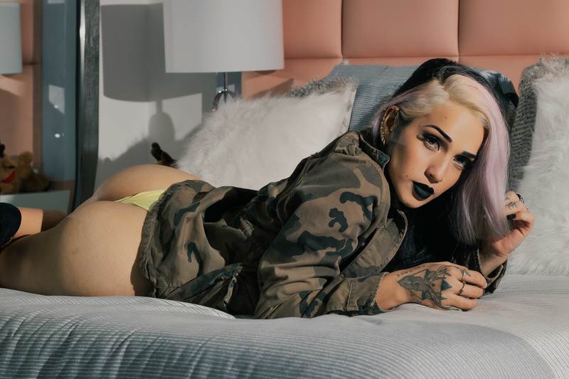 emilycash's profile picture