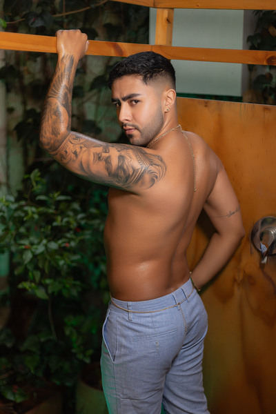 itsmeeros's profile picture