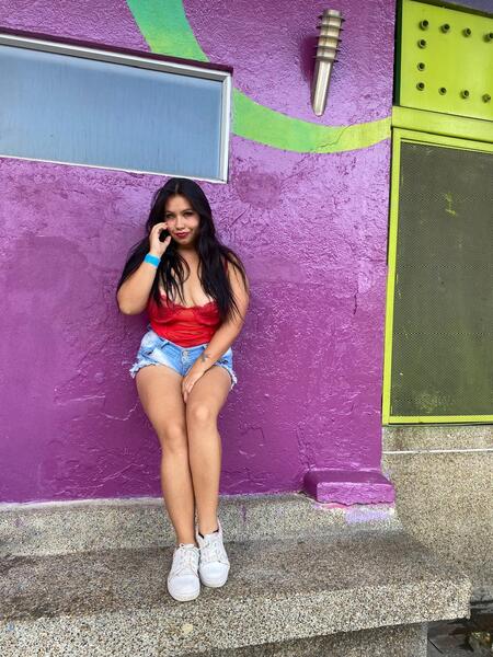 ninakisslove's profile picture