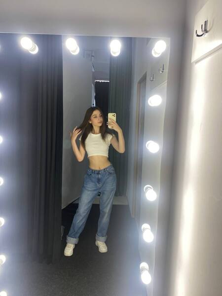 SarahTray