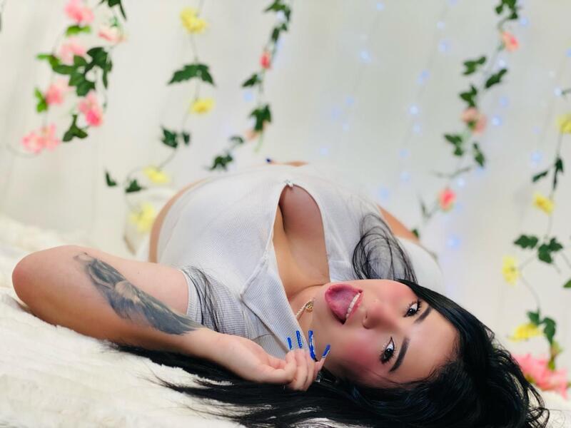 Victoria_Rossy