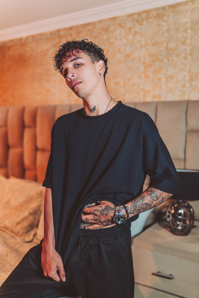 evanzanee's profile picture