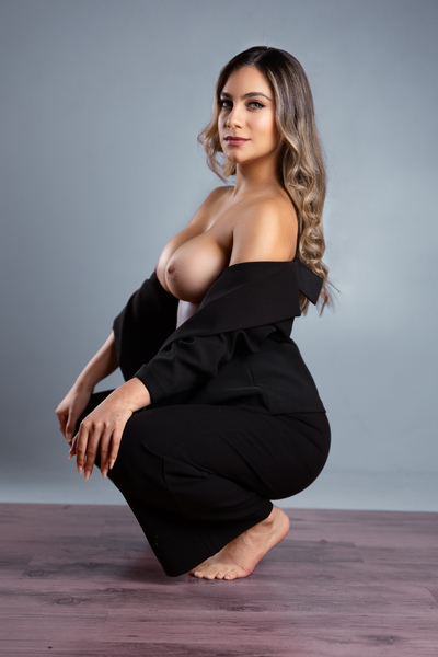 Emily_Hale