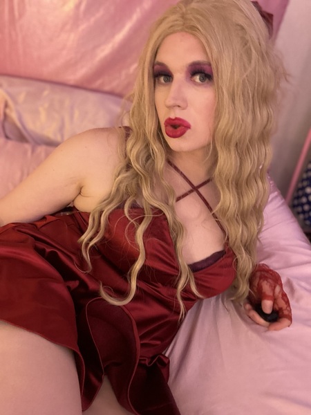 AdelinaFoxx