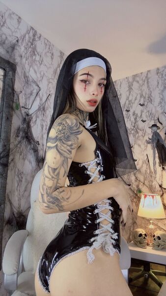 anikaamoon's profile picture