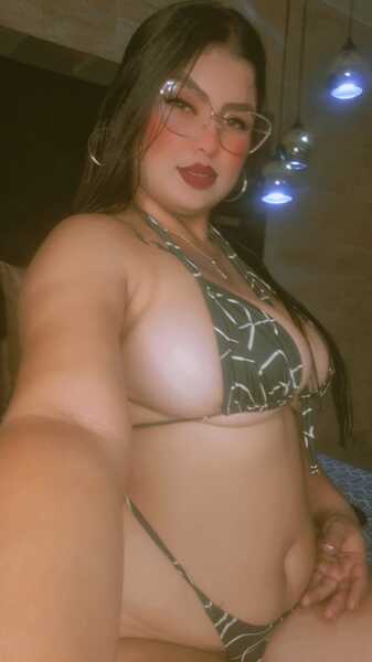 ValentinaBreats