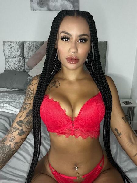 ebonyfoxxuk's profile picture