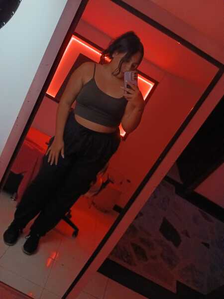 roxanerosee's profile picture