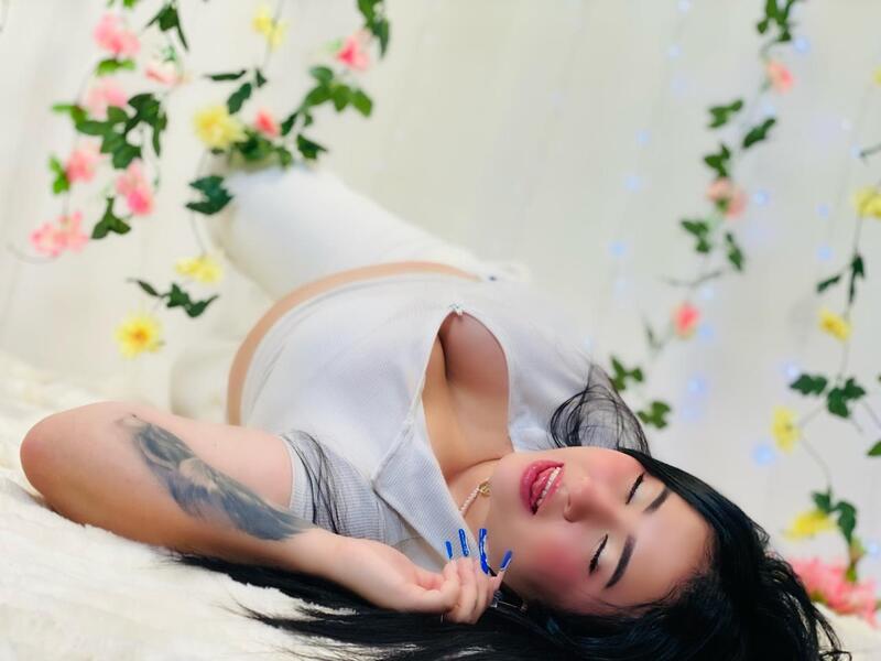 Victoria_Rossy
