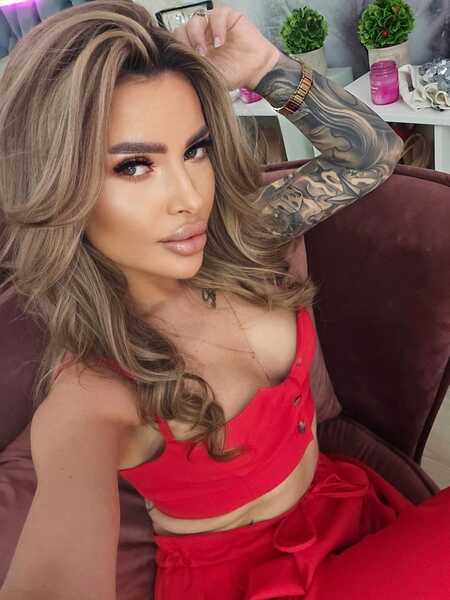 AmiraBelle