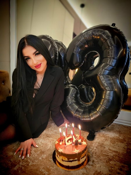 VivianReeve
