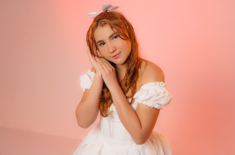 Lucy_Baker
