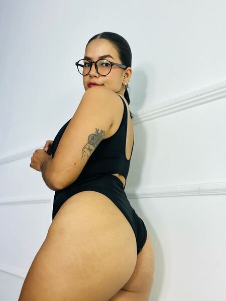 angelariccii's profile picture