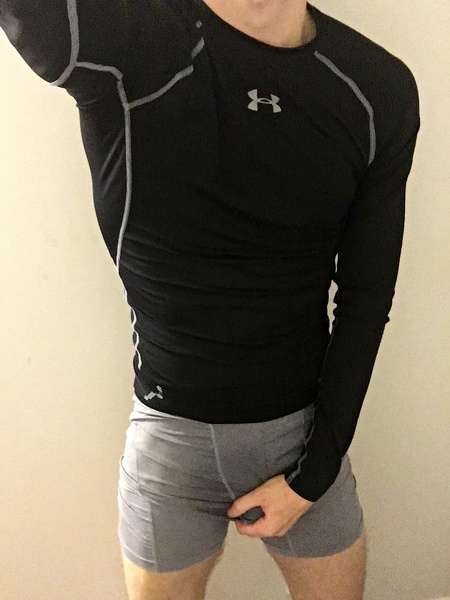 ijustturned18lol's profile picture
