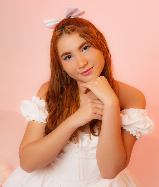 Lucy_Baker