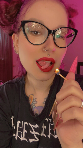 amanitapantherina69 from Jerkmate