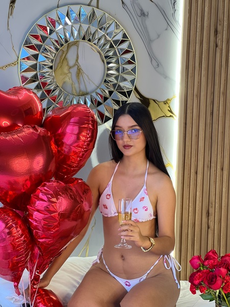 Saraa_Skinny