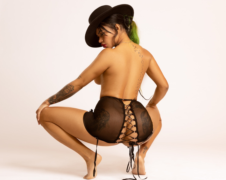 NathaliaFox