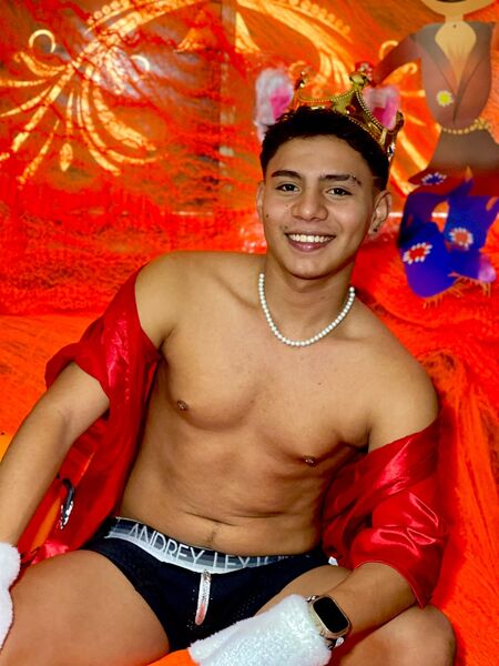 richimontes19's profile picture