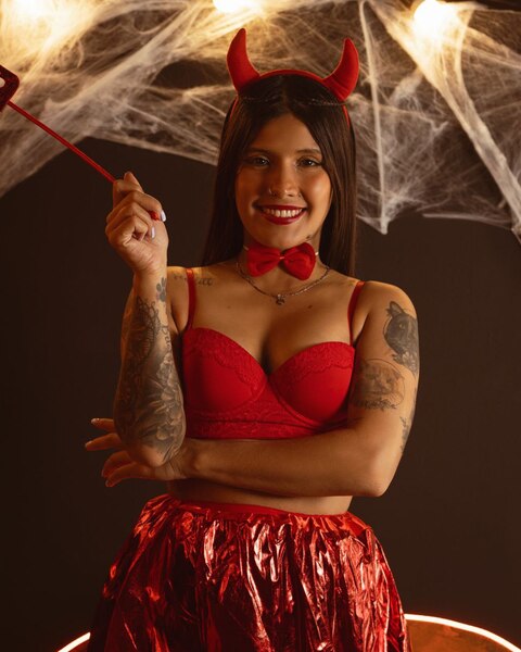 NatalieCoxx