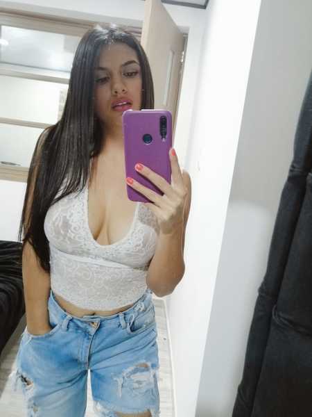 abril_foxxx_squirt's profile picture