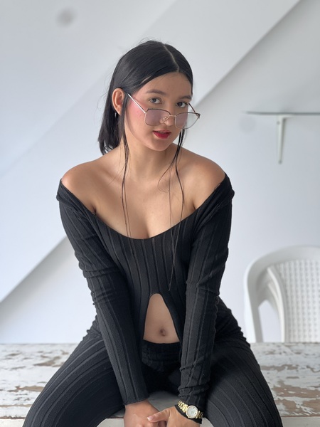 Saraa_Skinny