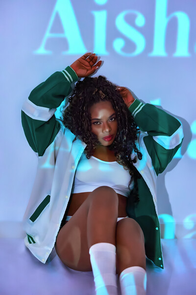 aishaweathers's profile picture