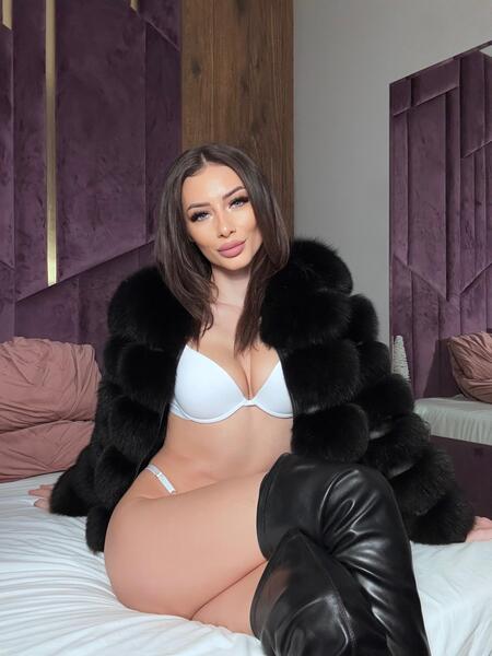 angieshaen's profile picture