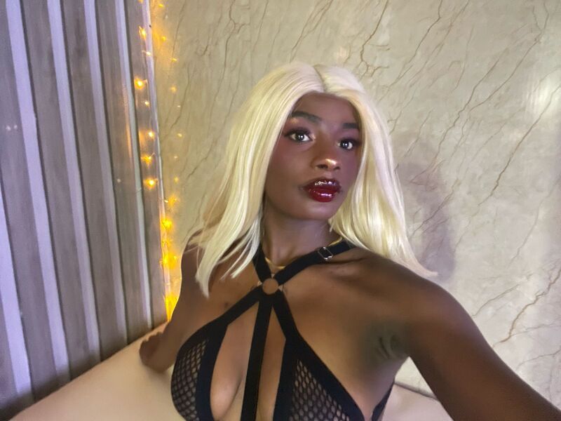 tina_white's profile picture