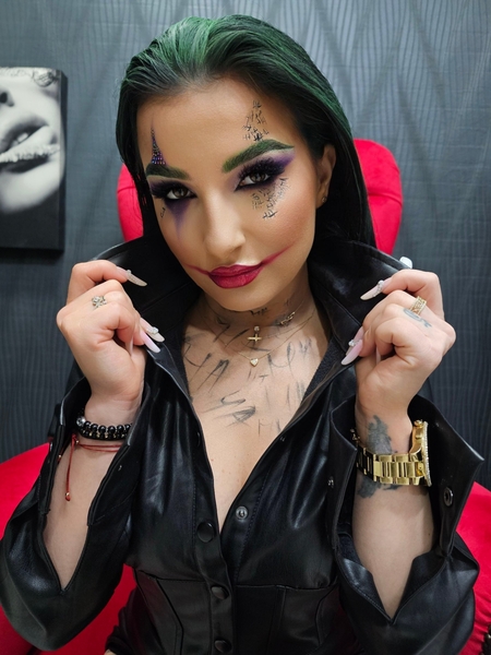 vivianreeve's profile picture