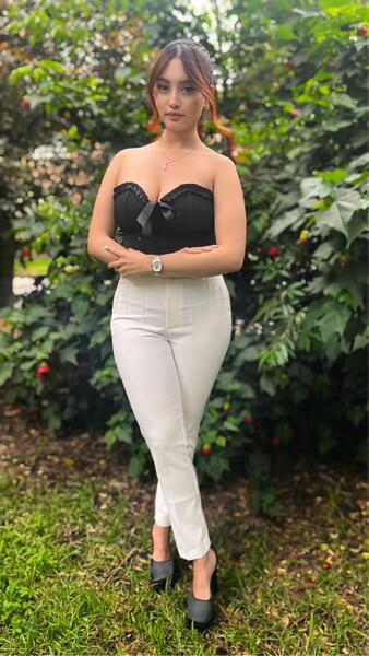 IsabelaJohnson