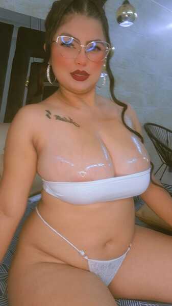 ValentinaBreats