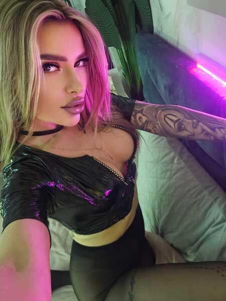 AmiraBelle