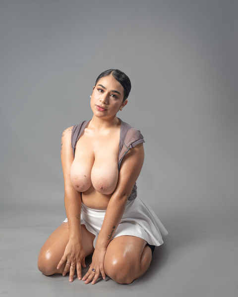 zyle_boobs