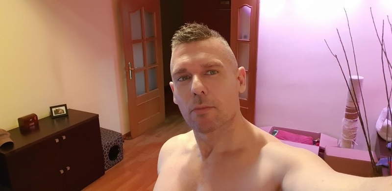 tomfoxcam from Jerkmate