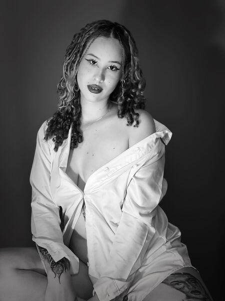namicurls's profile picture