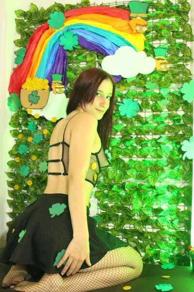cutelauracos18