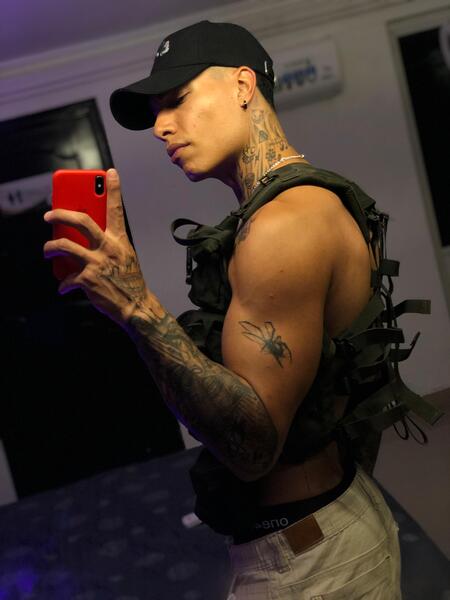 AdamSabach25
