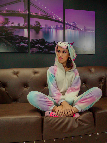 karolfenix's profile picture