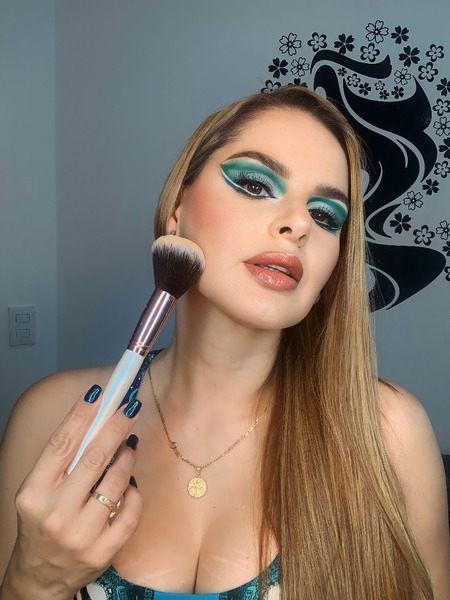carlaalvarez's profile picture
