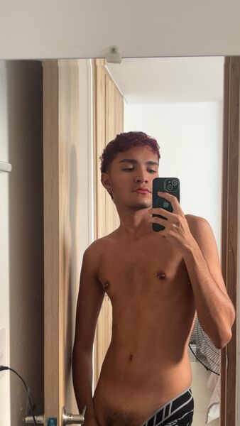daemongray's profile picture