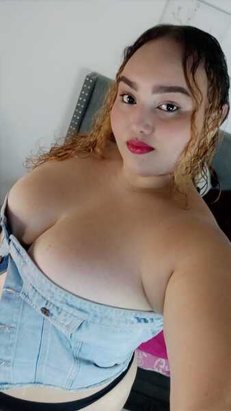 Haanna_Hot