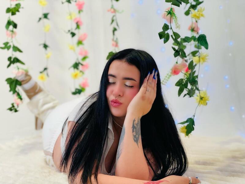 Victoria_Rossy