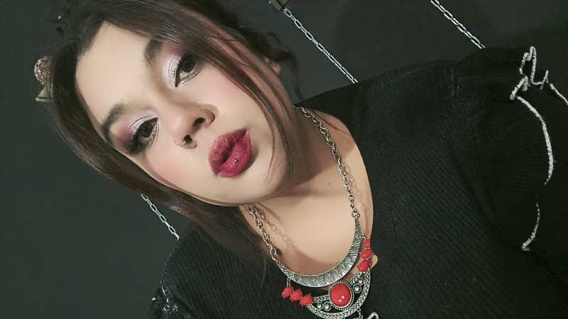 emilydom's profile picture
