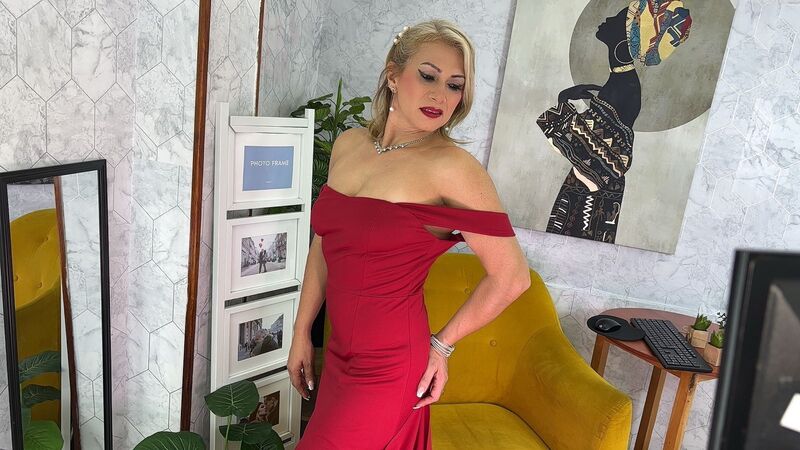 missescarleth's profile picture