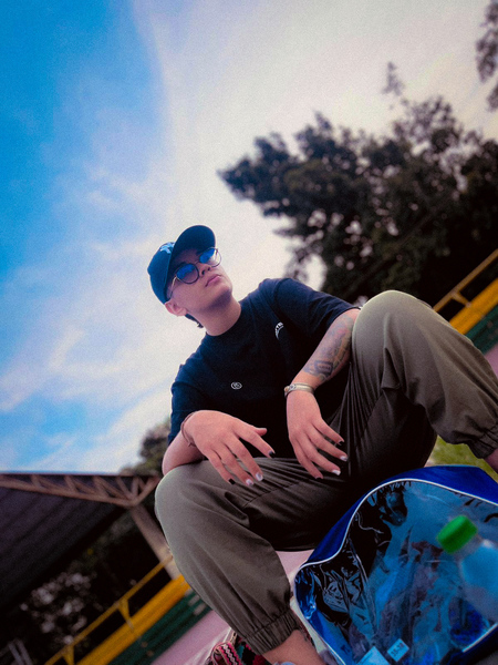 SamBartonn