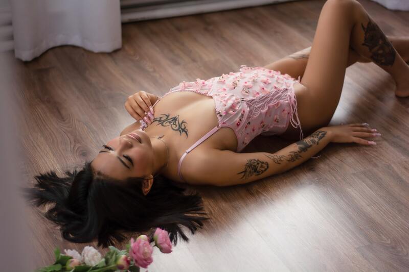 vioricadi's profile picture